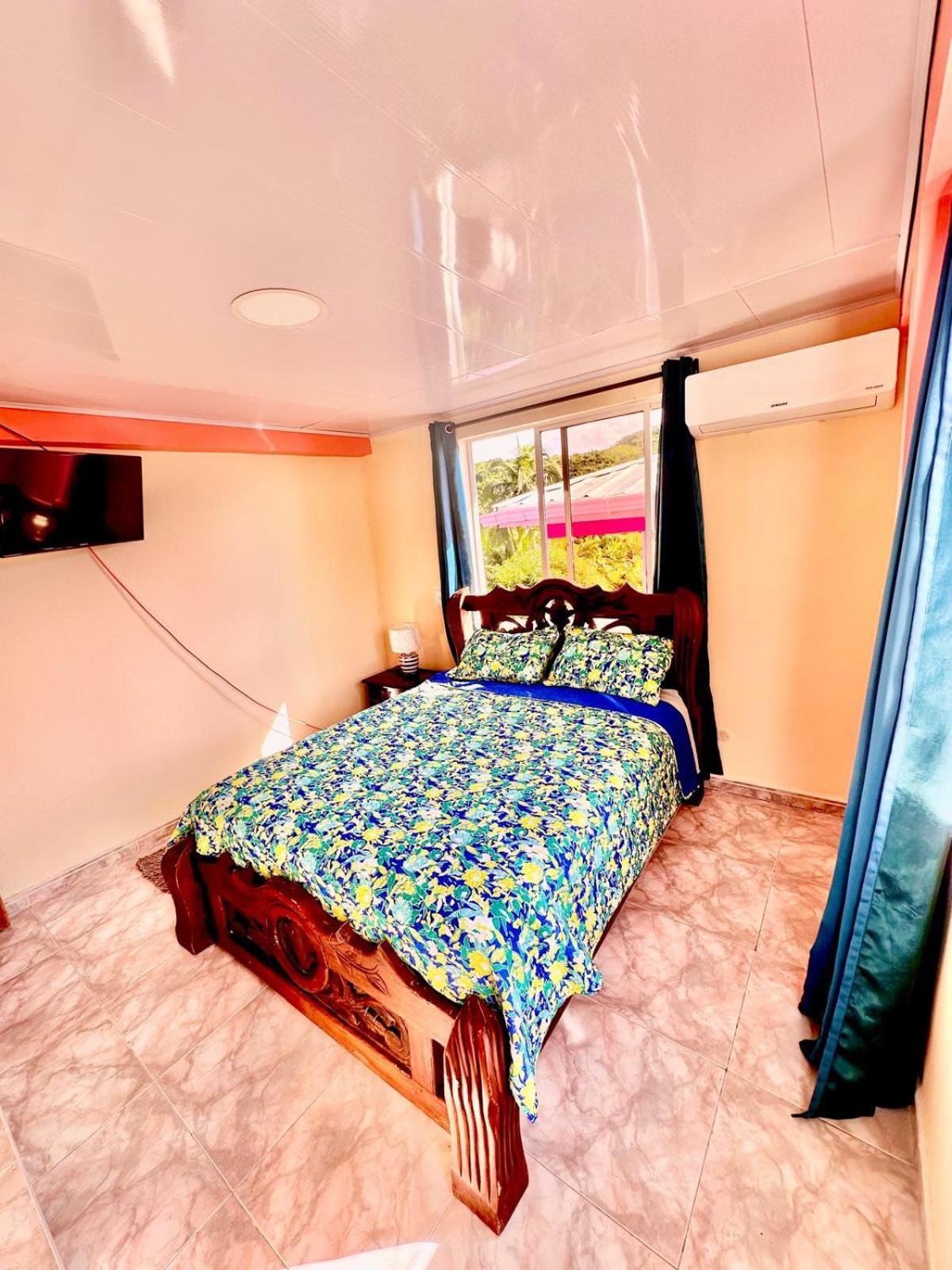 Posada Seven Colours Ocean Providencia  Экстерьер фото